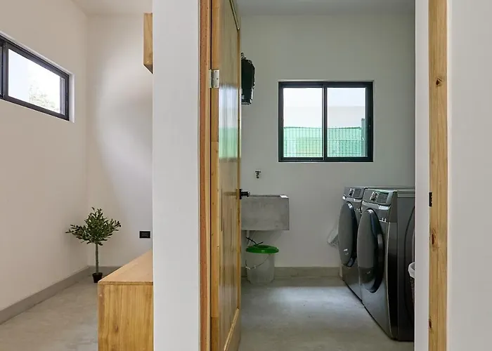 Сasa de vacaciones Casa Cretaceous Modern 10 Min Walk To The